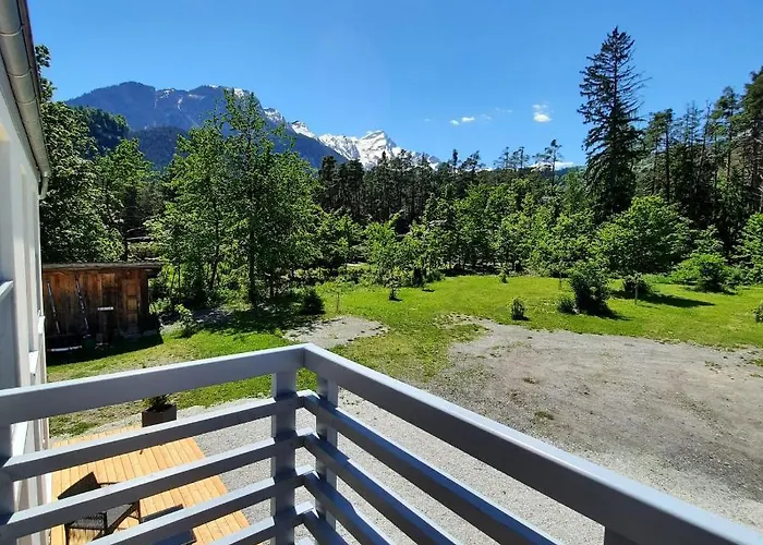 Appartement Aktien 11 / A=obere / B=untere Sils im Domleschg